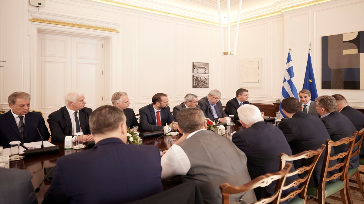 Κέρκυρα: Αύξηση διαθέσιμων πόρων προς την Περιφέρεια ζήτησε ο Γ. Τρεπεκλής στη συνάντηση με τον Πρωθυπουργό