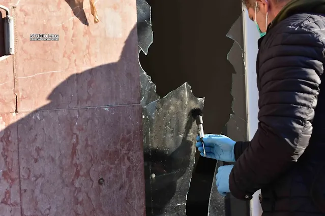 Ναύπλιο: Έσπασαν την τζαμαρία των γραφείων της Τοπικής Οργάνωσης της Ν.Δ.
