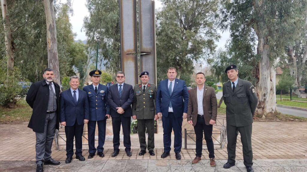 καλαμάτα: μνημόσυνο για τους εκτελεσθέντες από τα γερμανικά στρατεύματα κατοχής τον φεβρουάριο του 1944