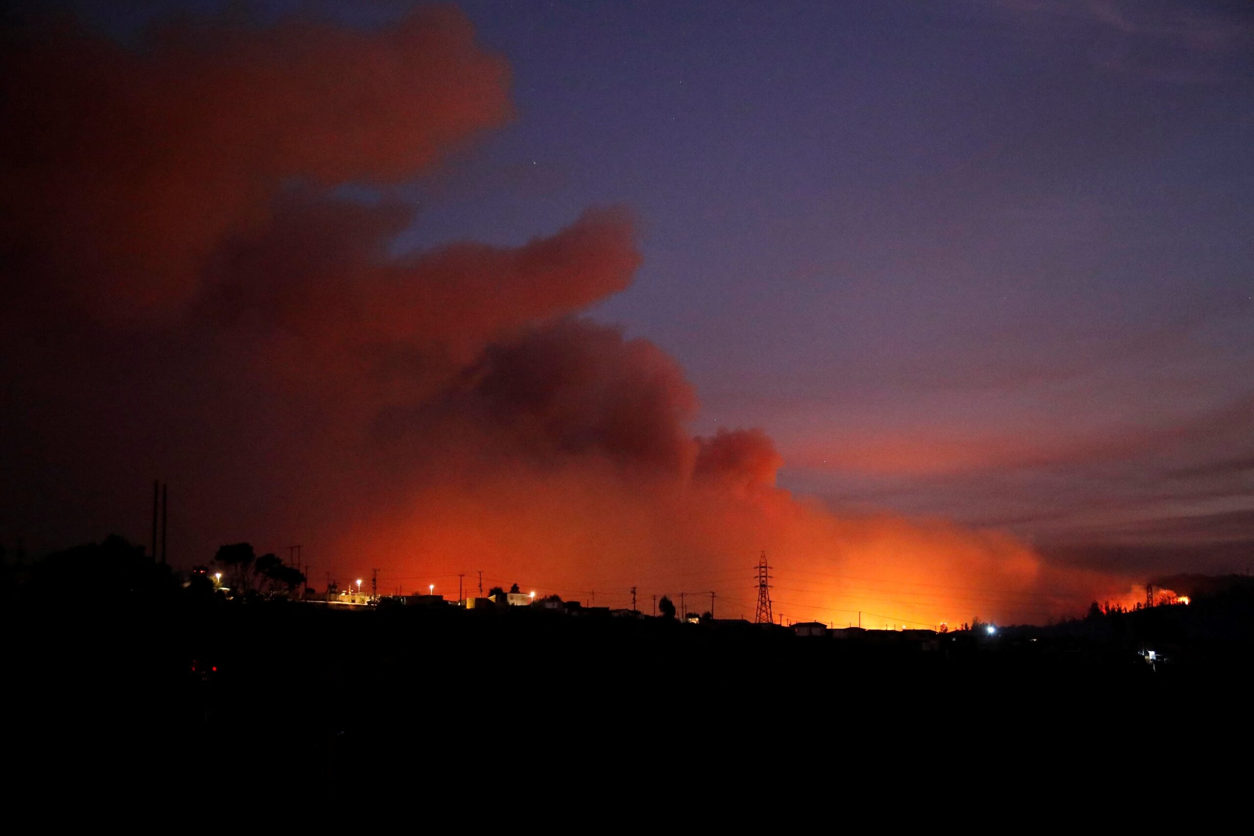 Χιλή: Υπό πλήρη έλεγχο οι φονικές πυρκαγιές στην επαρχία Βαλπαραΐσο – Άφησαν πίσω τους τουλάχιστον 131 νεκρούς