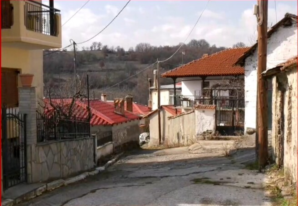 Η λειτουργία του καφενείου δίνει ξανά ζωή στο χωριό