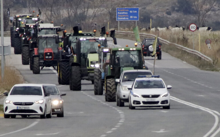 Κάθοδος των αγροτών στην Αθήνα υπό τη συνεχή επιτήρηση της ΕΛΑΣ – Πού θα εφαρμοστούν διακοπές κυκλοφορίας