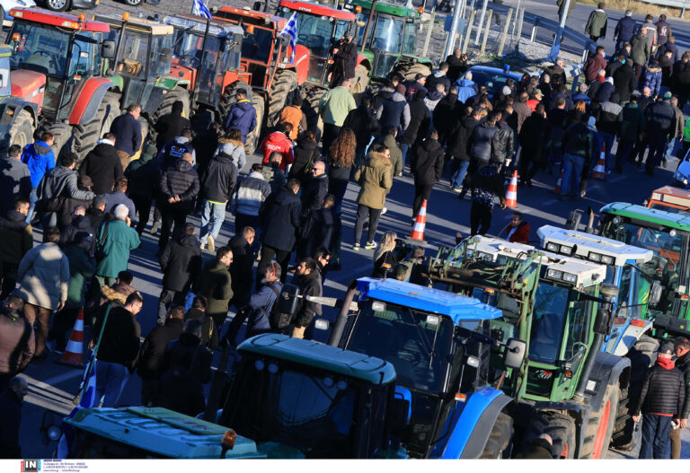Στην Agrotica παραμένουν οι αγρότες: Μερικοί αποτιμούν θετικά τα μέτρα ενώ άλλοι κάνουν λόγο για «ψίχουλα» – Ζητούν συνάντηση με Κ. Μητσοτάκη