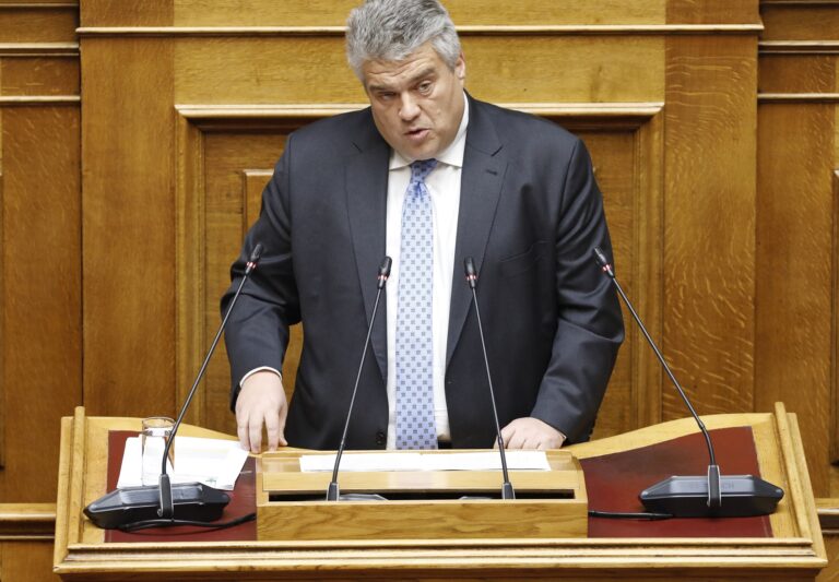 Καταψηφίζει το νομοσχέδιο για την ισότητα στον γάμο ο βουλευτής της ΝΔ Μίλτος Χρυσομάλλης