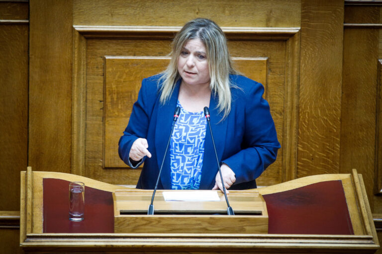 Μ. Συρεγγέλα για Έλ. Ακρίτα: Οι συγγνώμες δεν μπορούν να καλύψουν το δόγμα του «πολακισμού» που έχει κυριεύσει τον ΣΥΡΙΖΑ