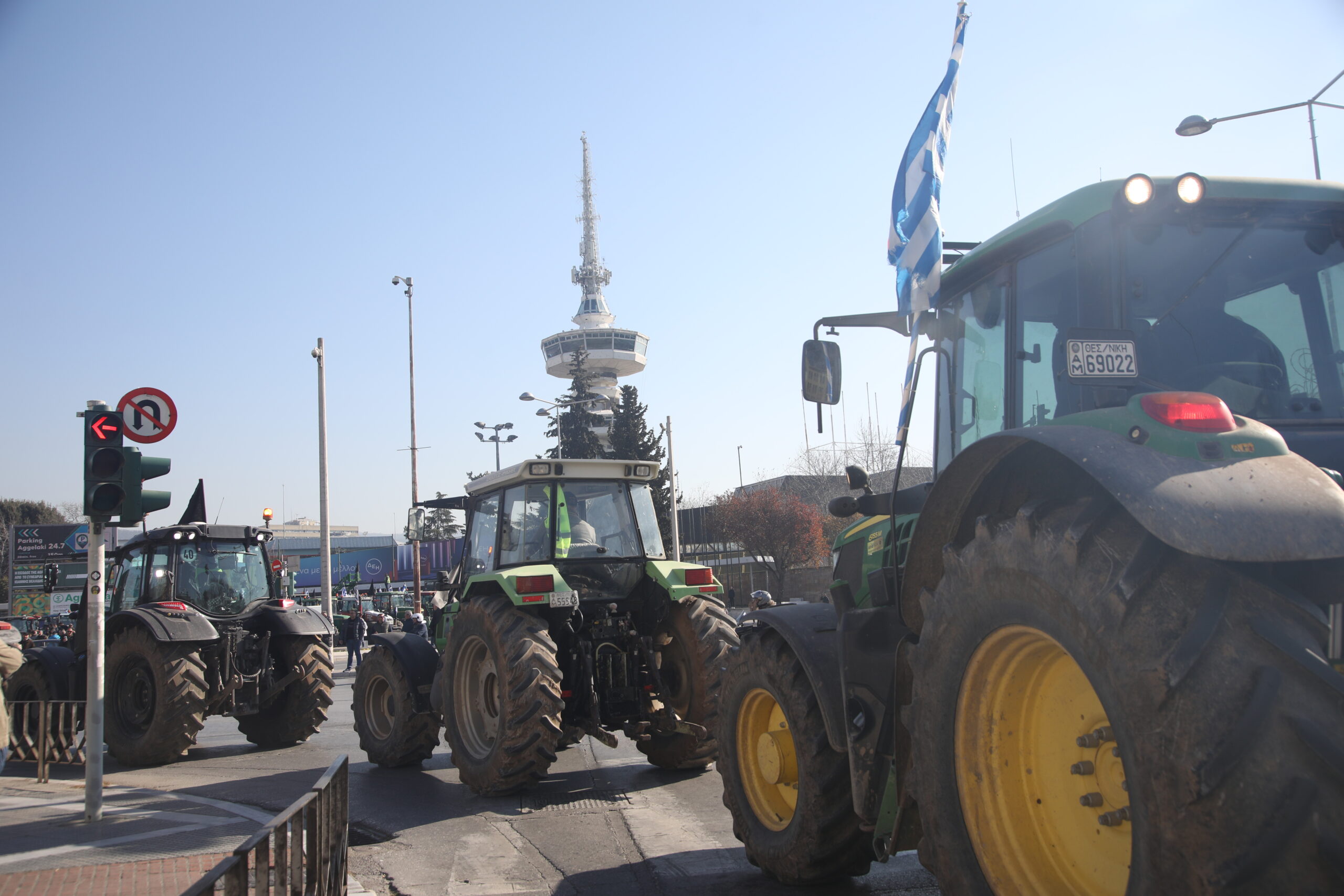 Θεσσαλονίκη: Ψήφισμα στο γραφείο του Πρωθυπουργού επέδωσε αντιπροσωπεία των αγροτών