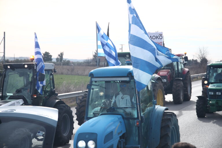 Θεσσαλονίκη: Συμβολικές κινητοποιήσεις των αγροτών στα Μάλγαρα