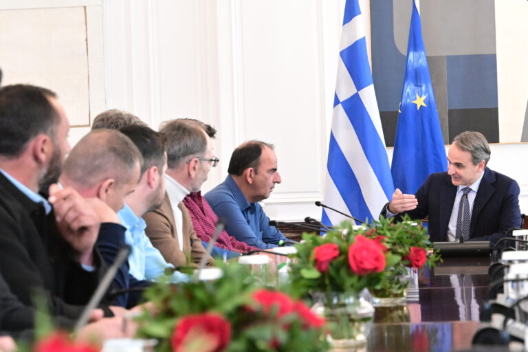 Κ. Μητσοτάκης σε αγρότες: Είμαστε εδώ για να βρούμε λύσεις – Μπορούμε να συναντηθούμε σε έναν κοινό τόπο