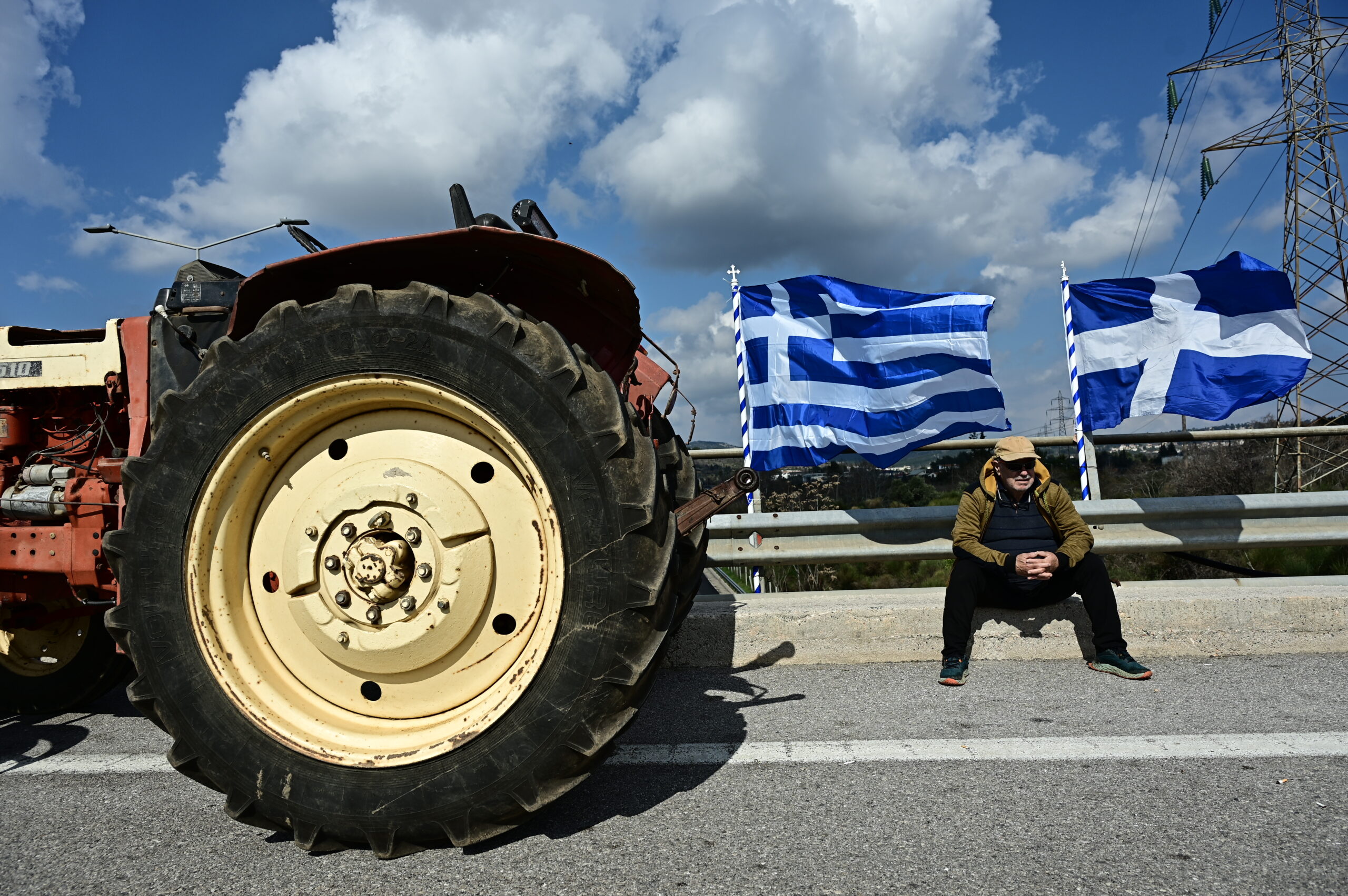 ΕΛΑΣ: Να αποφεύγονται οι μετακινήσεις πολιτών σε κεντρικούς οδικούς άξονες