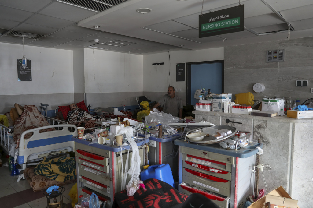Αμείωτες οι ισραηλινές επιχειρήσεις ενόψει και της εισβολής στη Ράφα – Εκτός λειτουργίας το μεγαλύτερο νοσοκομείο της Χαν Γιουνίς