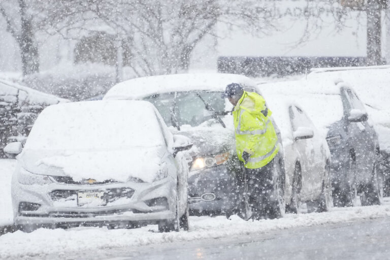 ΗΠΑ: Χειμερινή καταιγίδα προκάλεσε ισχυρές χιονοπτώσεις – Έκλεισαν σχολεία και καθηλώθηκαν αεροπλάνα