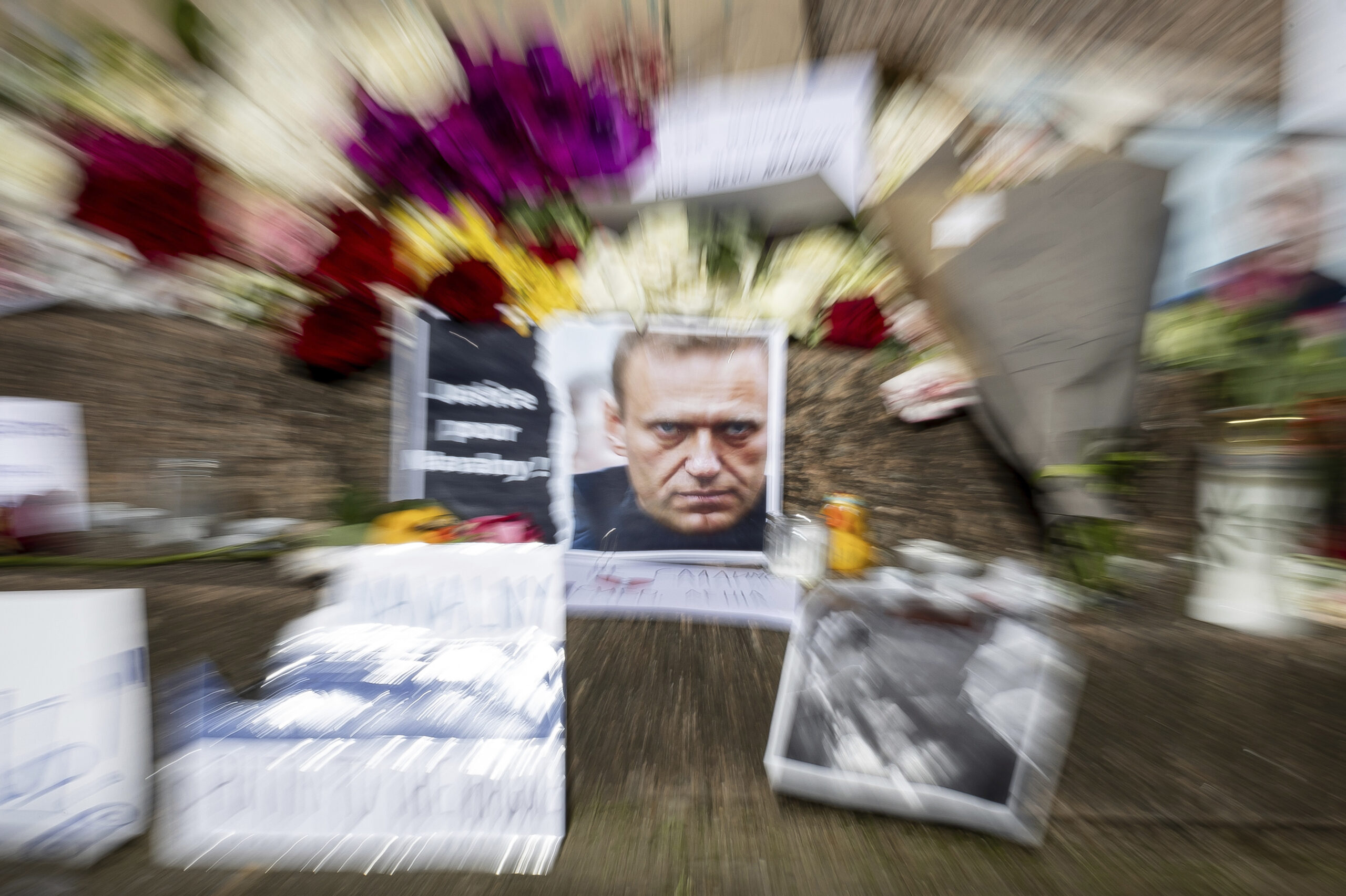 APTOPIX France Russia Navalny