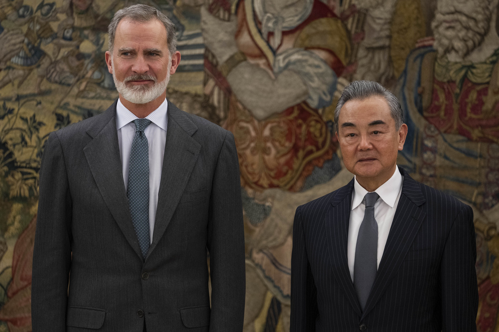 Κινέζος ΥΠΕΞ από Ισπανία: Η Κίνα είναι έτοιμη να συνεργαστεί με την ΕΕ για την προώθηση του ελεύθερου εμπορίου