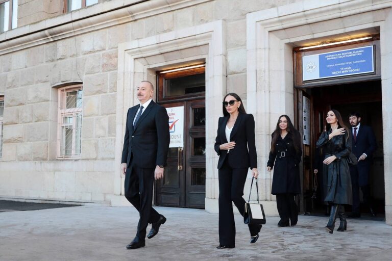 Αζερμπαϊτζάν: Πρόεδρος της χώρας για 5η φορά ο Ιλάμ Αλίεφ – Έλαβε το 92% των ψήφων