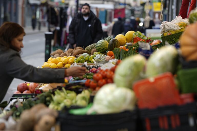 Η.Β: Η επισιτιστική φτώχια διπλασιάστηκε από το 2021- Υπολογίζεται ότι επηρεάζονται 3 εκατ. παιδιά