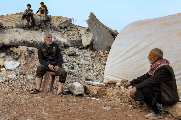 Συρία: Κραυγή αγωνίας από τους πληγέντες, ένα χρόνο μετά τον μεγάλο σεισμό, για βοήθεια που τελειώνει και σπίτια που δεν φτάνουν