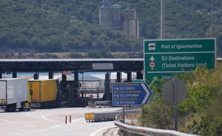 Ηγουμενίτσα: Προσπαθούσαν να κρυφτούν σε φορτηγό