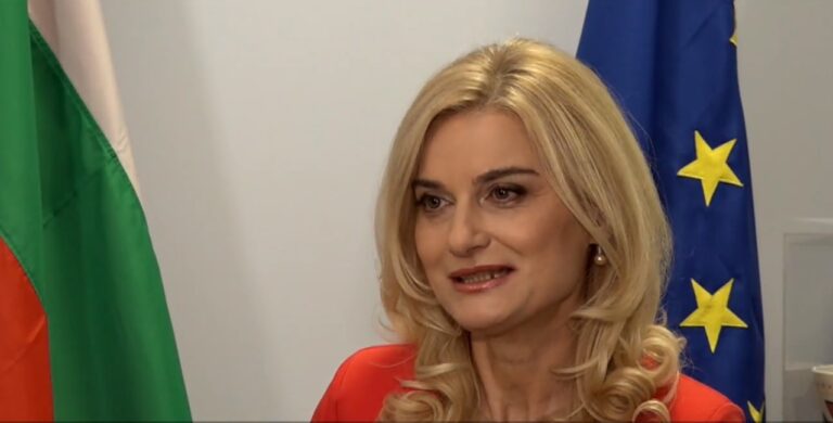 Η υπουργός Τουρισμού της Βουλγαρίας Z. Dinkova στα «Σύνορα»