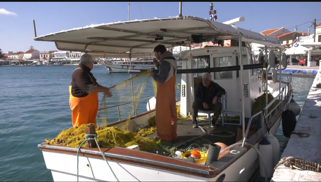 Σάμος: Μειώνεται ο αριθμός των ψαράδων λόγω προβλημάτων που αντιμετωπίζει ο κλάδος