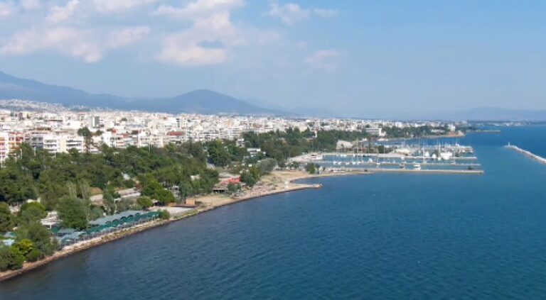 Θεσσαλονίκη: Συγκέντρωση διαμαρτυρίας στην Καλαμαριά για την αύξηση των δημοτικών τελών