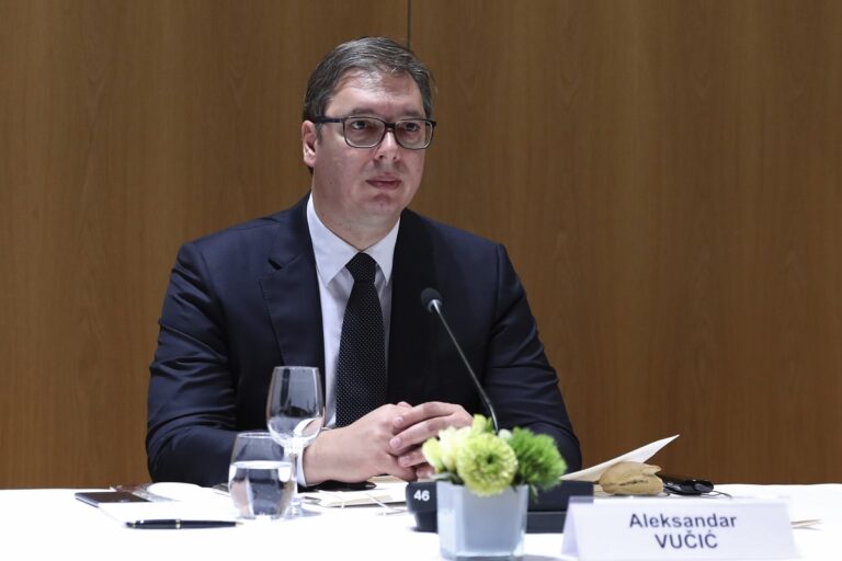 Συμβούλιο Ασφαλείας: Επίθεση στον σερβικό πληθυσμό του Κοσόβου η κατάργηση του δηναρίου λέει ο Αλ. Βούτσιτς