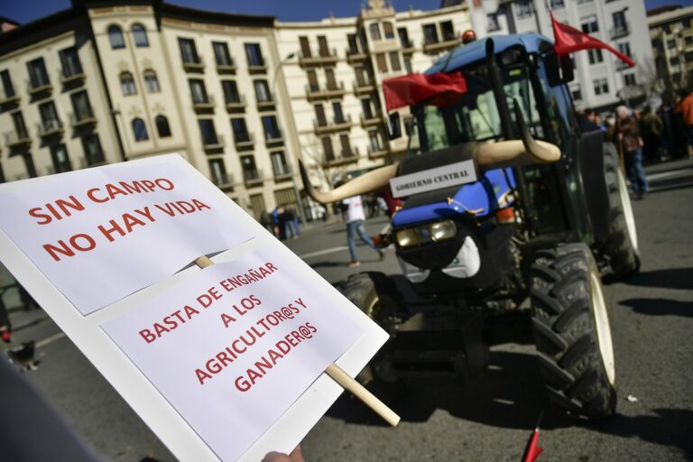 Ισπανία: Οι αγρότες ενάντιοι στις αποφάσεις των Βρυξελλών απαιτούν αλλαγές στην Κοινή Αγροτική Πολιτική