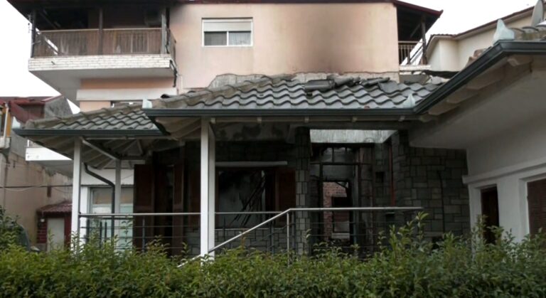 Χαλάστρα Θεσσαλονίκης: Συγκλονισμένοι οι γείτονες από τη φωτιά σε μονοκατοικία που στοίχισε τη ζωή σε 45χρονο