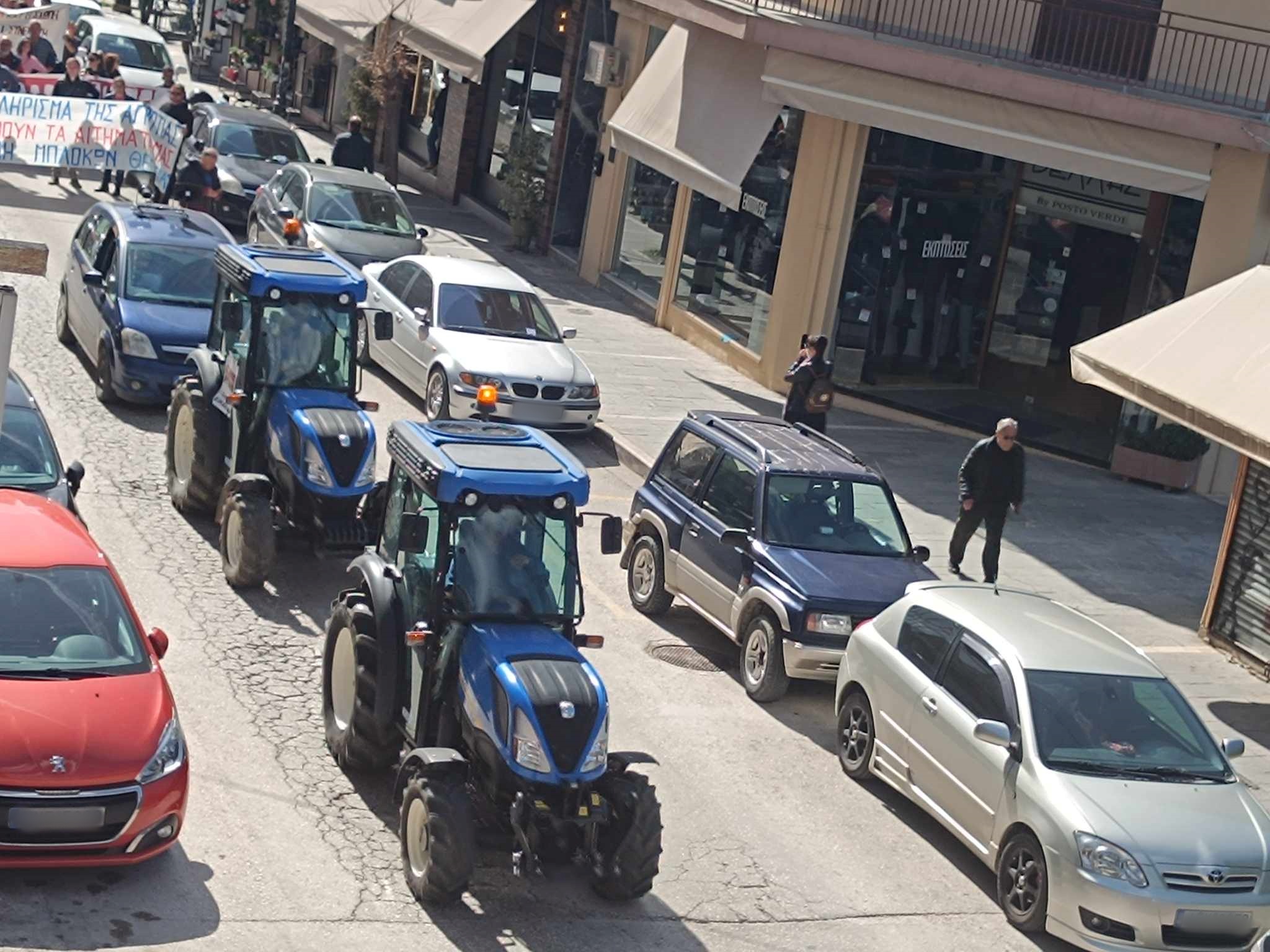 Πορεία αγροτών και συνδικάτων στην Ηγουμενίτσα (βίντεο)