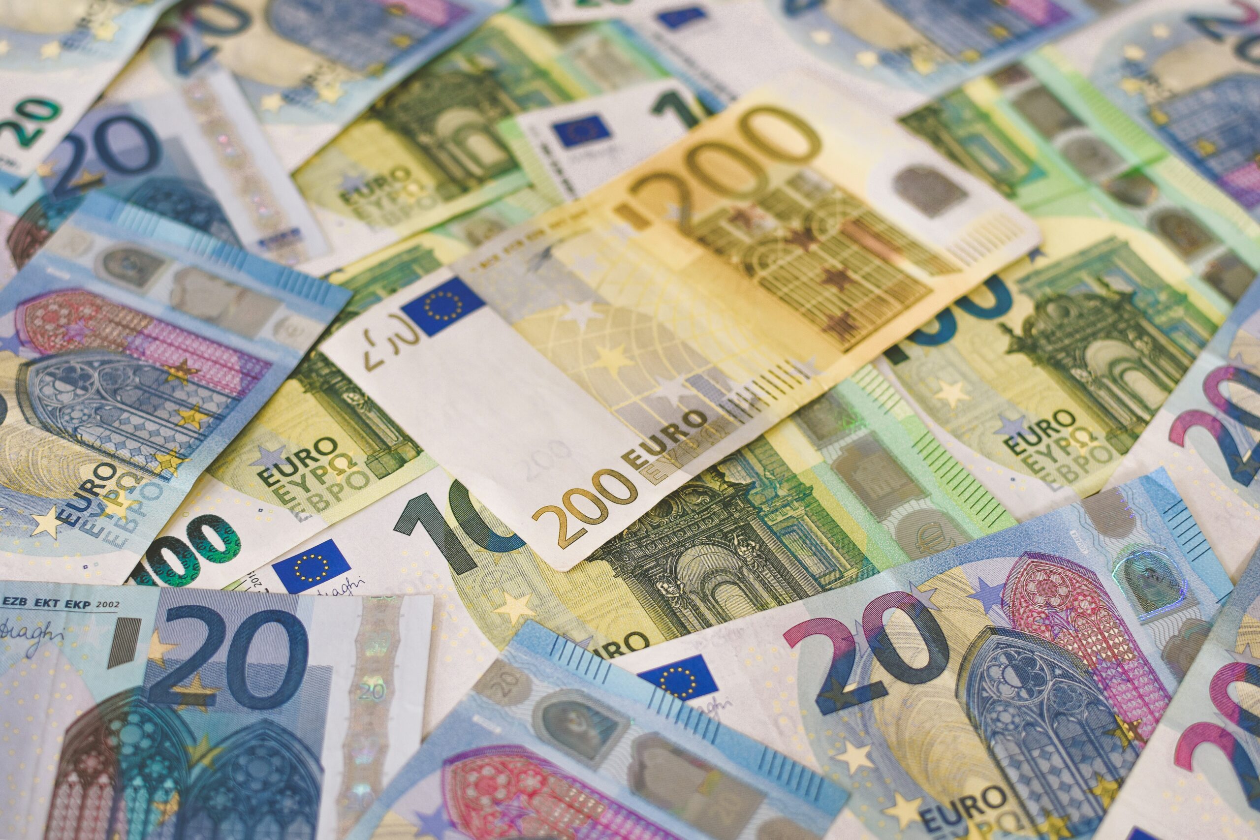 money χρήματα ευρώ euro (22)