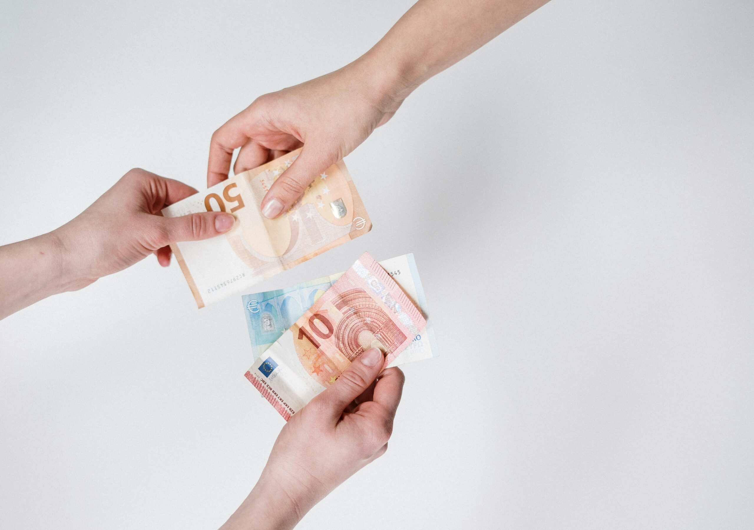 Κέρκυρα: Απέσπασε χρήματα, προσποιούμενος τον υπάλληλο του ΔΕΔΔΗΕ