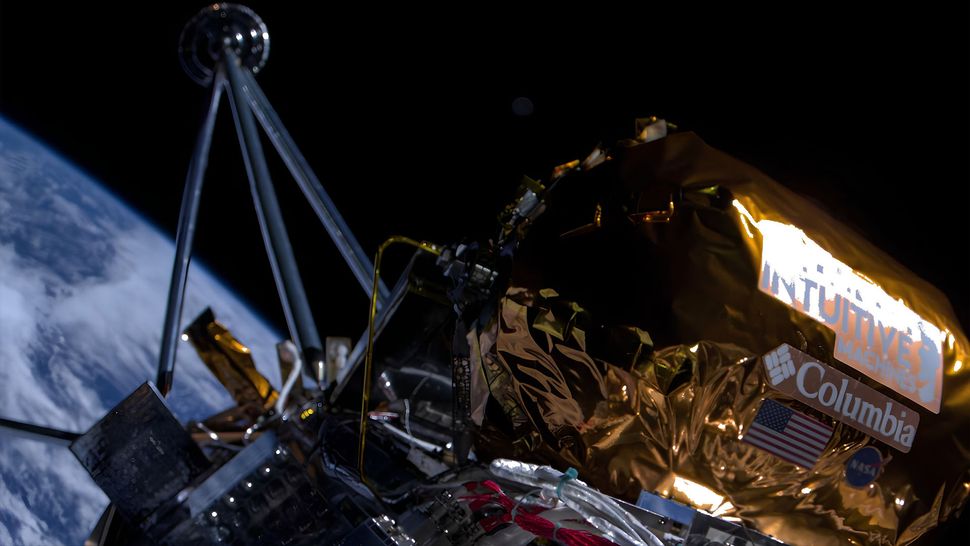 Intuitive Machines: Το διαστημικό σκάφος «Οδυσσέας» έστειλε σέλφι από το Διάστημα