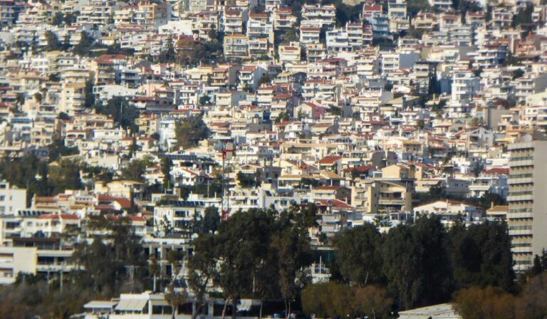 Στεγαστικά δάνεια: Προς παράταση το πλαφόν στα κυμαινόμενα επιτόκια έως 31/12