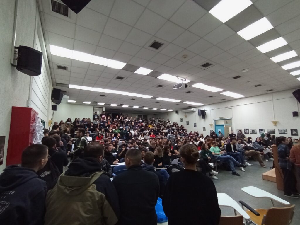 Λάρισα: Κατάληψη στο συγκρότημα “Βιόπολις” του Πανεπιστημίου Θεσσαλίας από τους φοιτητές της Ιατρικής