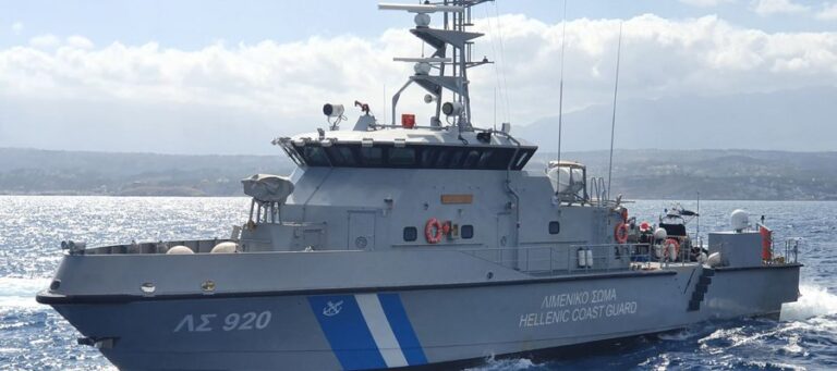 Ν. Αιγαίο: Νέες μαζικές αφίξεις αλλοδαπών – Συλλήψεις διακινητών