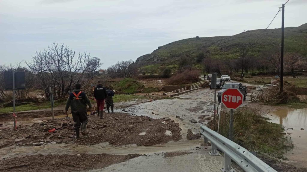  Προβλήματα λόγω κακοκαιρίας – Χωρίς ρεύμα αρκετές περιοχές (audio)