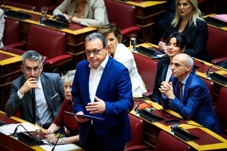 Σ. Φάμελλος για ομόφυλα: Ο ΣΥΡΙΖΑ θα στηρίξει το νομοσχέδιο γιατί πάει την κοινωνία μπροστά
