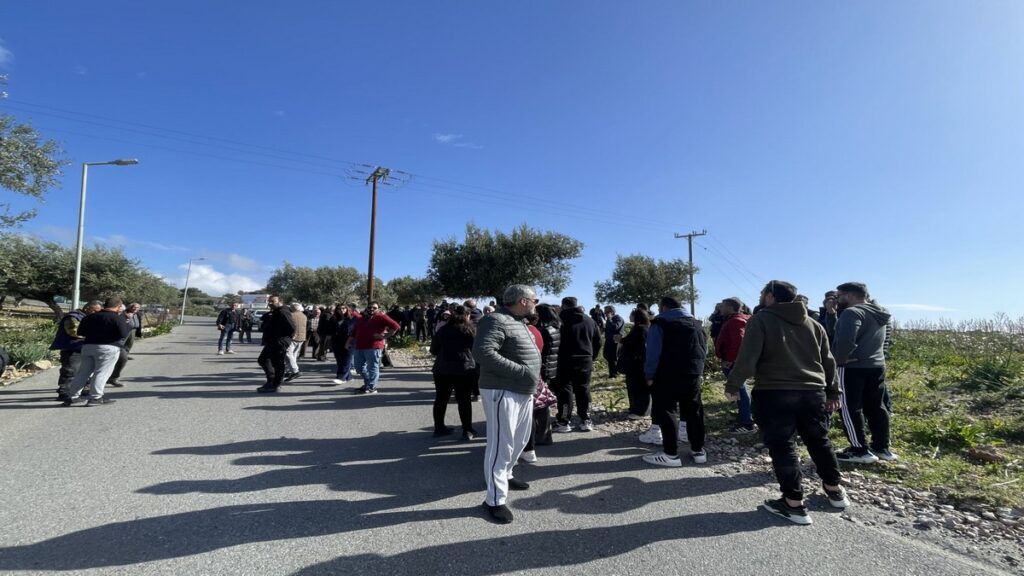 Ρόδος: Σε αναβρασμό οι κάτοικοι Αρχαγγέλου για την κατεδάφιση αυθαιρέτων