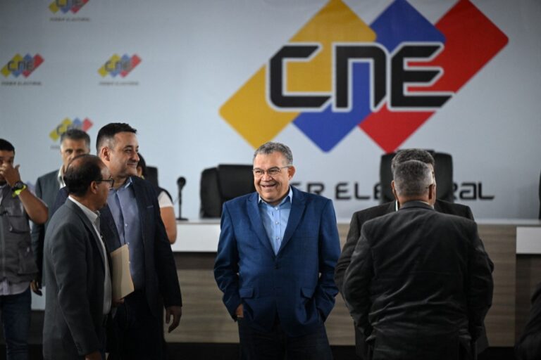 Βενεζουέλα: Ο αντιπολιτευόμενος πρώην πρόεδρος του Εκλογικού Συμβουλίου, υποψήφιος για την προεδρία της χώρας