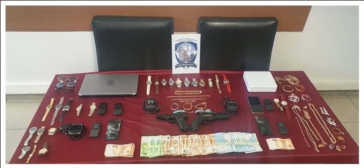 Θεσσαλονίκη: Εξαρθρώθηκε εγκληματική οργάνωση που έκλεβε σπίτια- Πάνω από 50.000 ευρώ η λεία τους