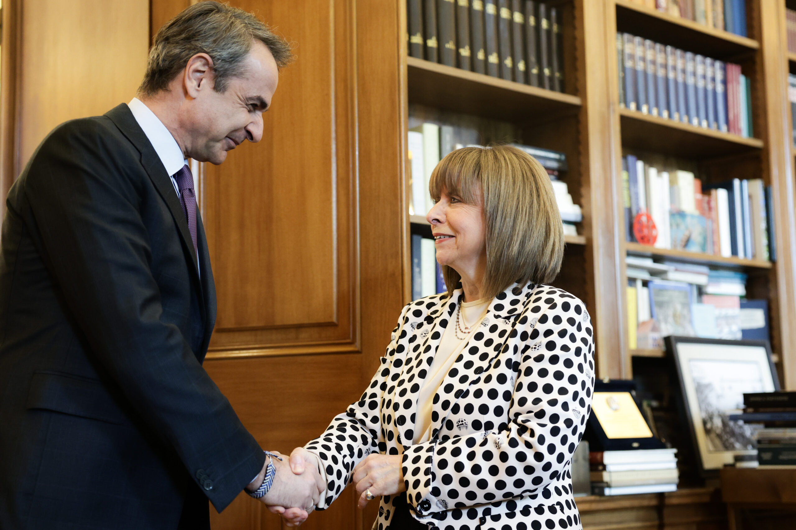 Mitsotakis, Sakellaropoulou