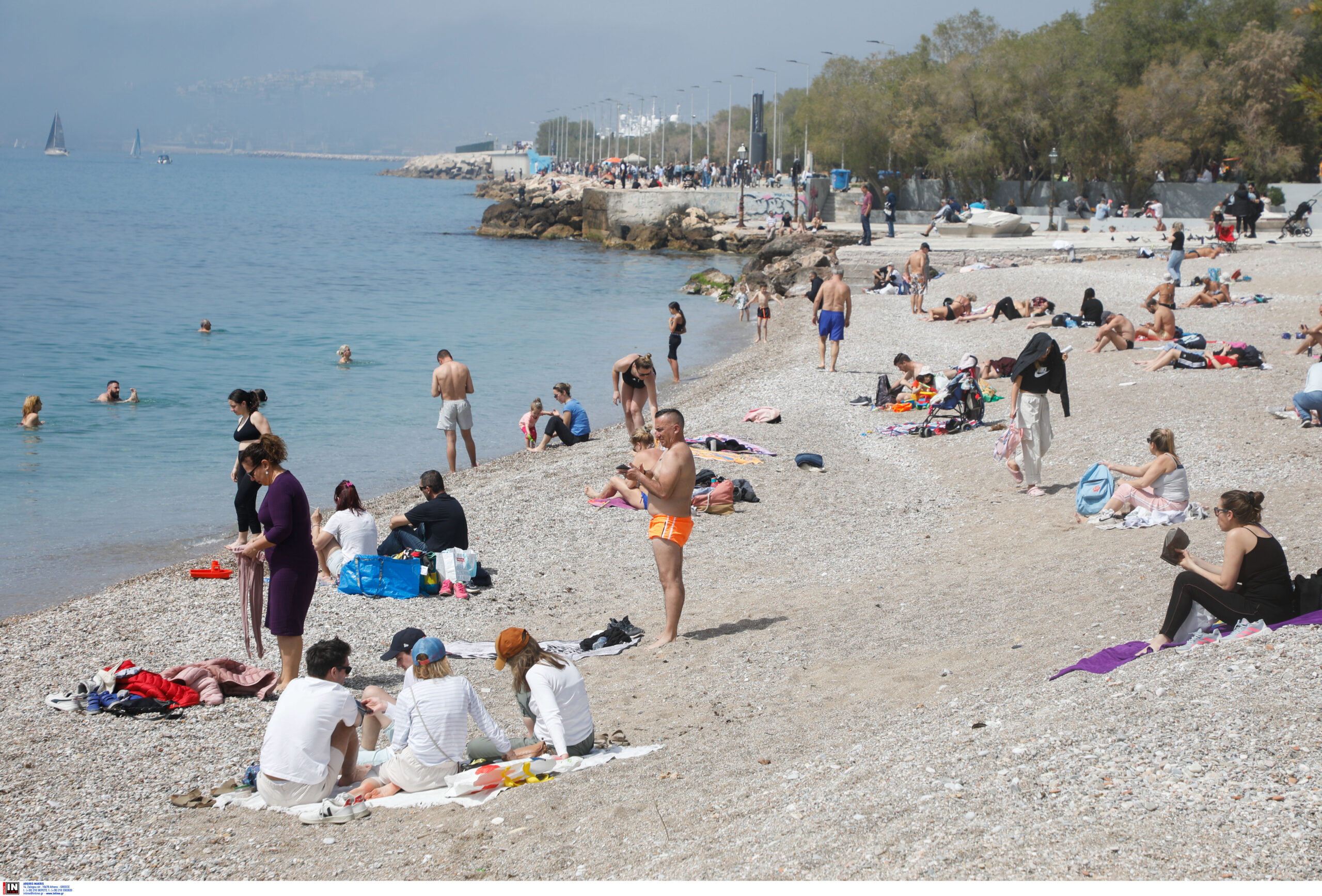 Συνθήκες καλοκαιριού σε όλη τη χώρα: Επιστρέφει η αφρικανική σκόνη, προβληματίζουν ξηρασία και λειψυδρία