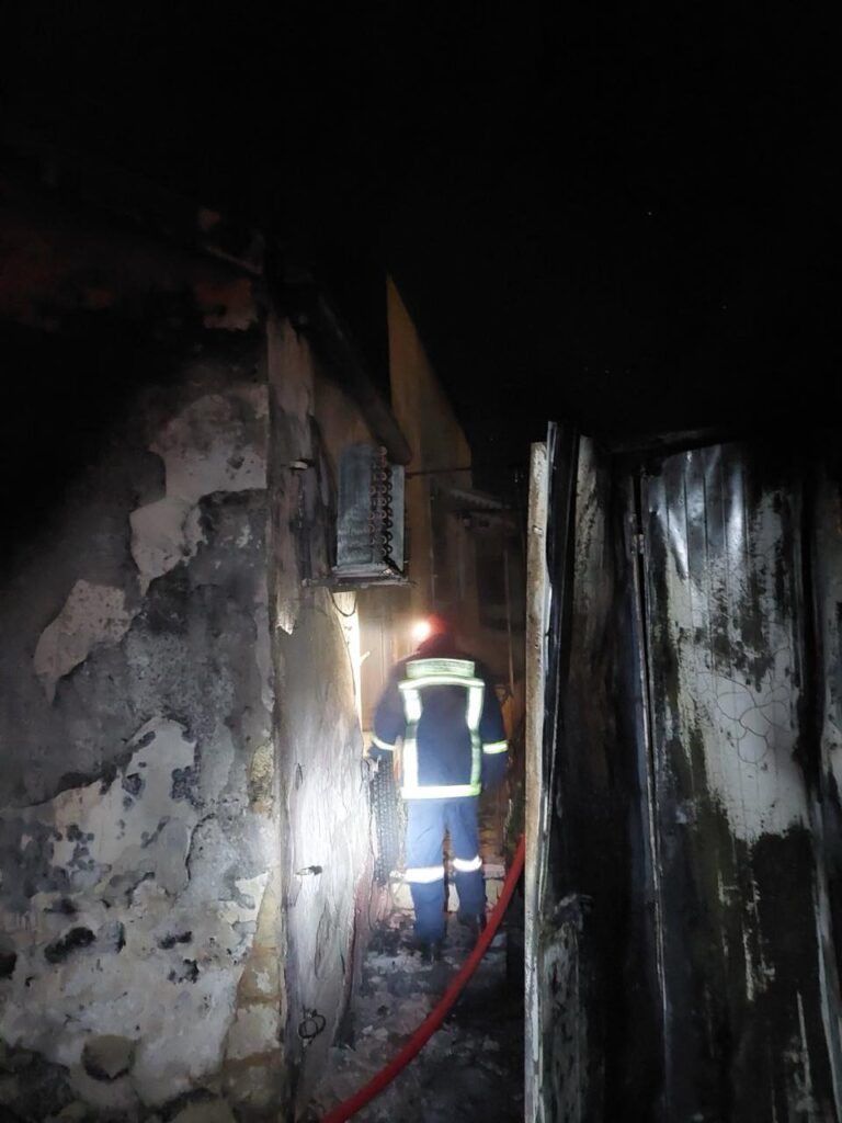 Κέρκυρα: Υπό έλεγχο η φωτιά σε σπίτι που τυλίχτηκε στις φλόγες