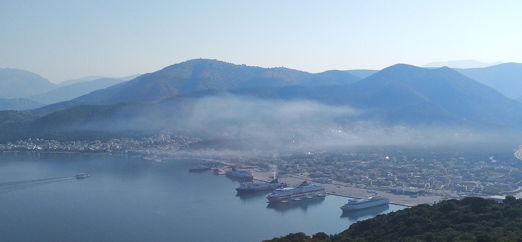 Περιφέρεια Ηπείρου: Αναγκαίες αλλά όχι υποχρεωτικές οι μετρήσεις της ατμοσφαιρικής ρύπανσης του λιμανιού Ηγουμενίτσας