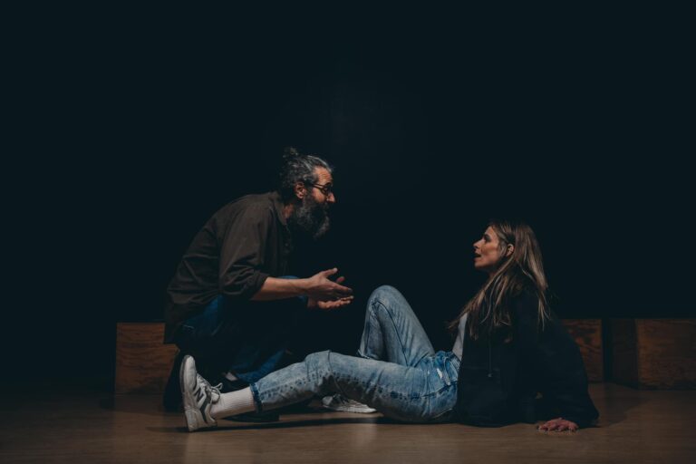 Χανιά: Σήμερα η πρεμιέρα του έργου «Πνεύμονες» από την ομάδα του Τheatre 73100