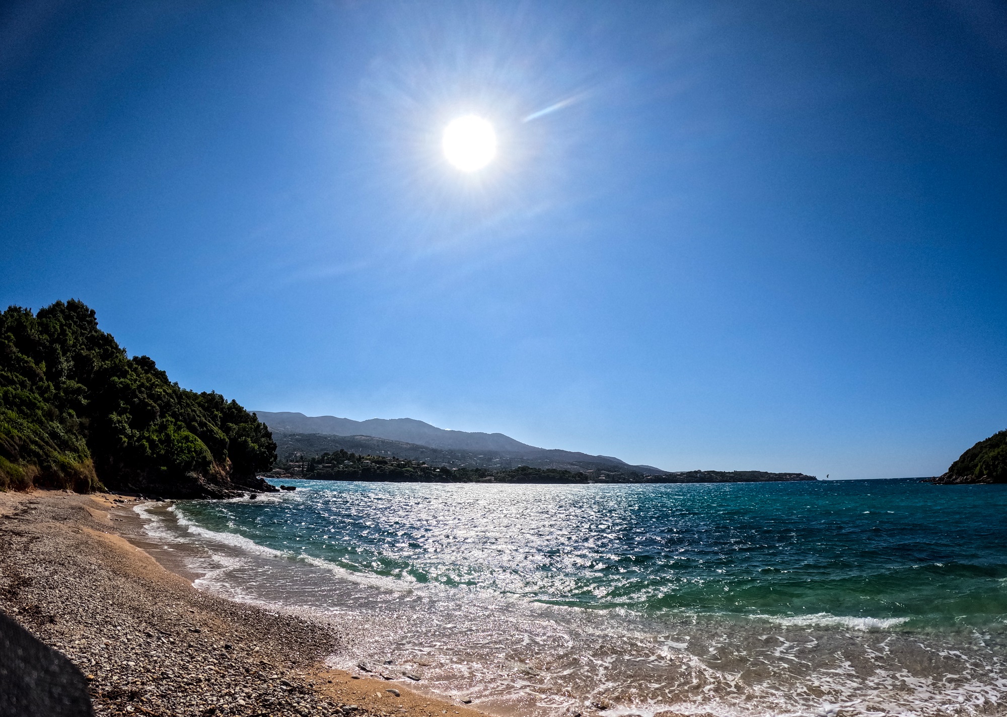 ΚΑΙΡΟΣ ΠΑΡΑΛΙΑ ΣΤΗ ΚΕΡΚΥΡΑ (ΚΟΝΤΑΡΙΝΗΣ ΓΙΩΡΓΟΣ EUROKINISSI)