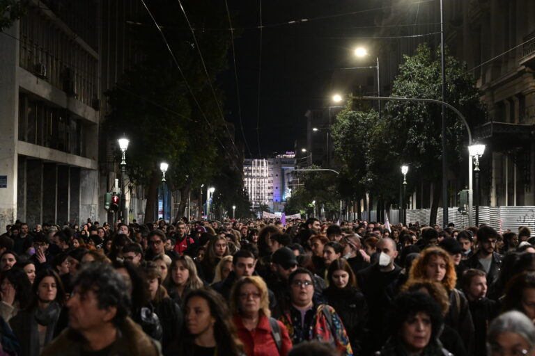 Υπόθεση Κολωνού: Μαζικές πορείες μετά από την εισαγγελική πρόταση απαλλαγής για τον βασικό κατηγορούμενο