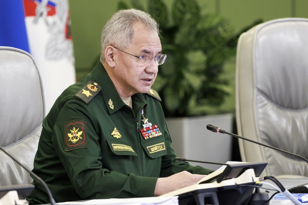 Η Ρωσία ενισχύει στρατηγικές στρατιωτικές θέσεις στα βορειοδυτικά της σύνορα