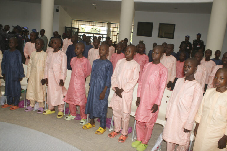 Απελευθερώθηκαν οι 137 μαθητές και μαθήτριες που απήχθησαν στις αρχές Μαρτίου από συμμορία στη Νιγηρία