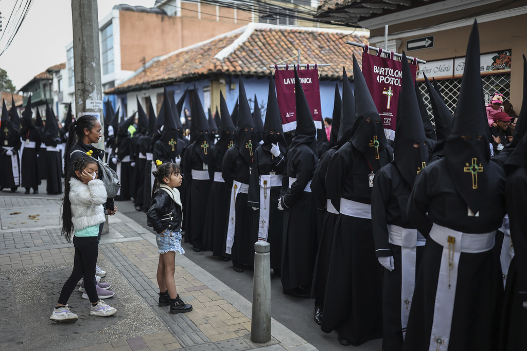 Με κατάνυξη το Καθολικό Πάσχα: Εντυπωσιακές φωτογραφίες από όλο τον κόσμο