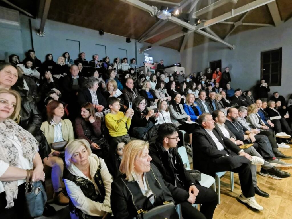 Τρίκαλα: Μνήμες κυπριακής τραγωδίας σε παρουσίαση πεζογραφήματος